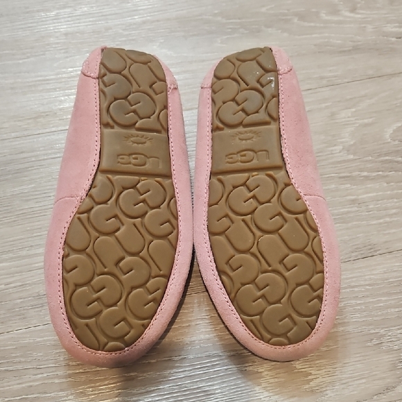 UGG Pink Suede Dakota Slippers Size 7 - Picture 6 of 12